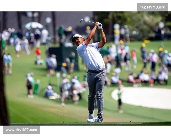 高尔夫运动员的成长之路：从少年梦想到职业巅峰的奋斗历程